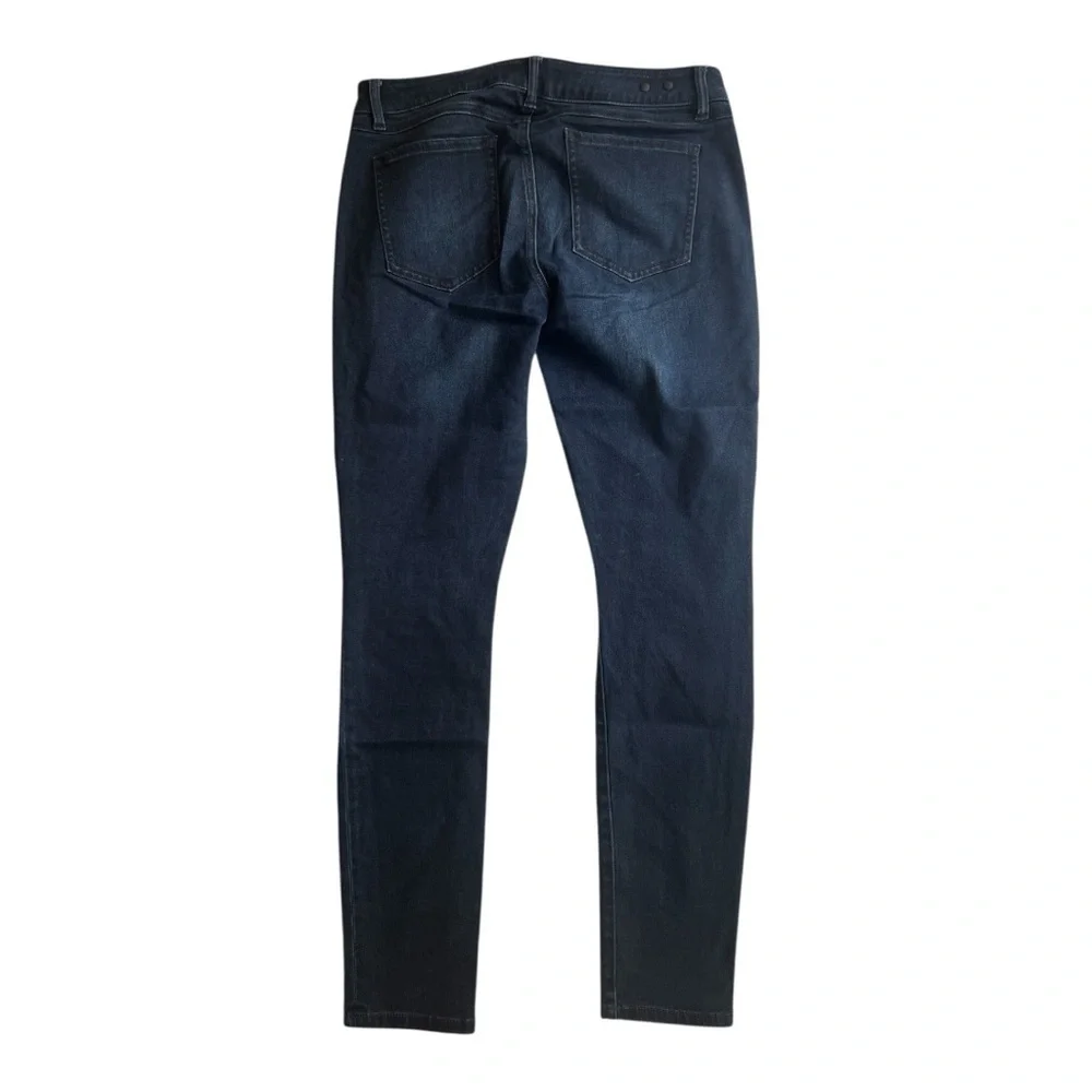 CAbi skinny distressed